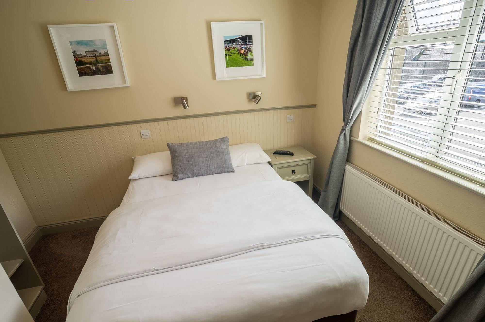 Silken Thomas Accommodation Kildare Exterior foto